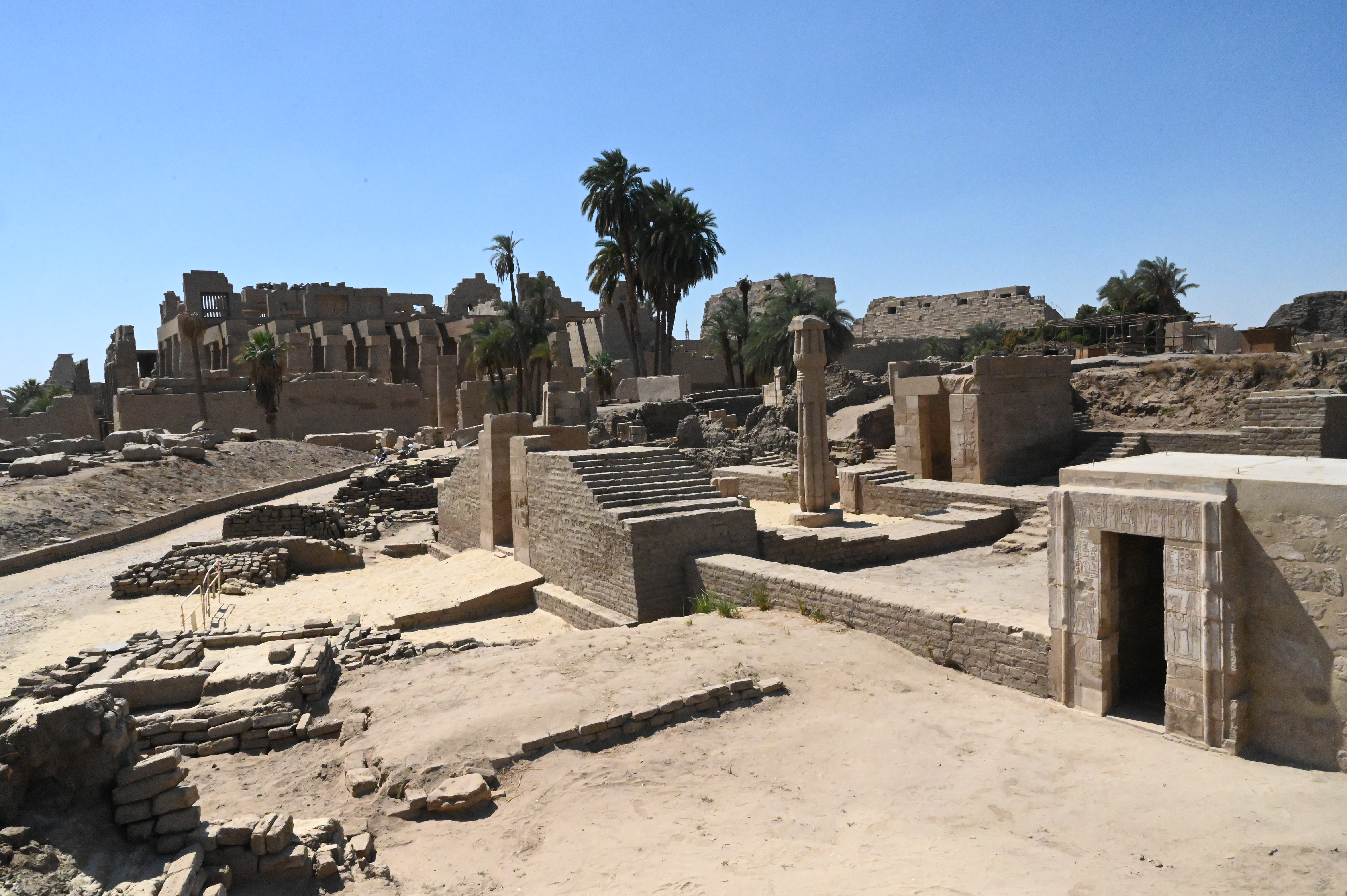 La mission Sanctuaires osiriens de Karnak : un aperçu de la saison 2026